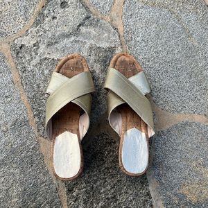 Donald j pliner sandals